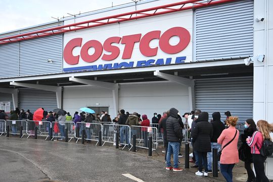 Costco’s stock set up to fall after earnings, and that’s the time to buy it, analyst says
