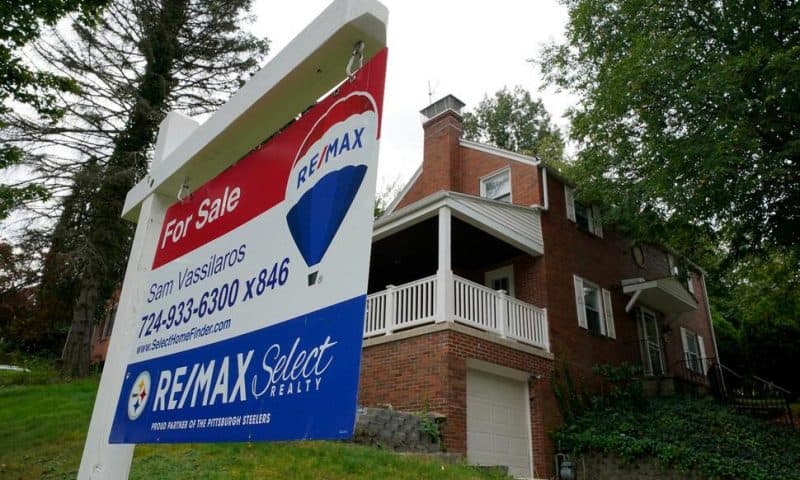 US Home Prices Surged in August at Near-Record Pace