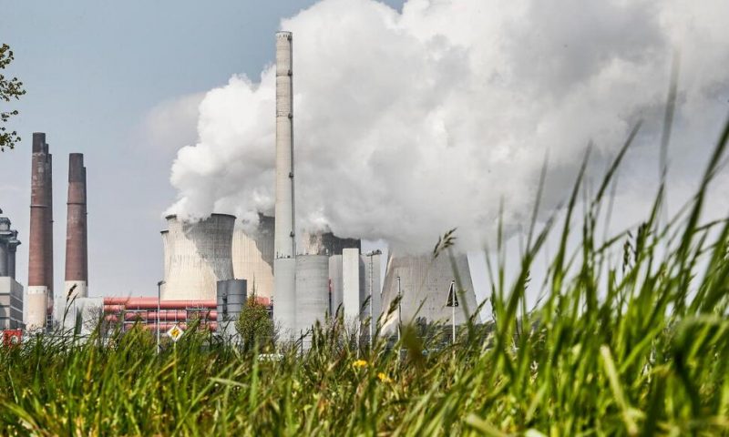 Energy Agency Urges Bigger Global Push to Cut Emissions