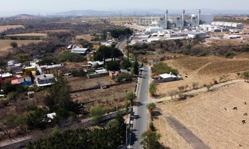 Mexico Presents Plan to Shutter Private Power Plants