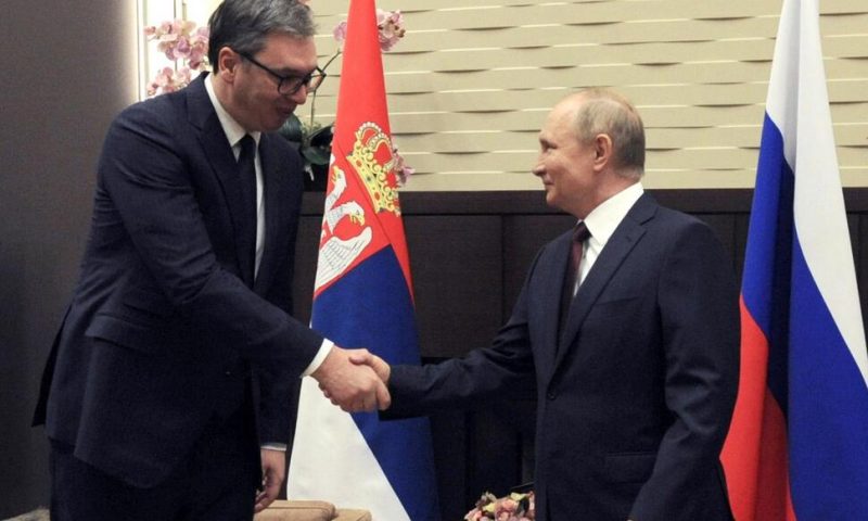 Putin Says Russia Will Offer Good Gas Deal to Serbia