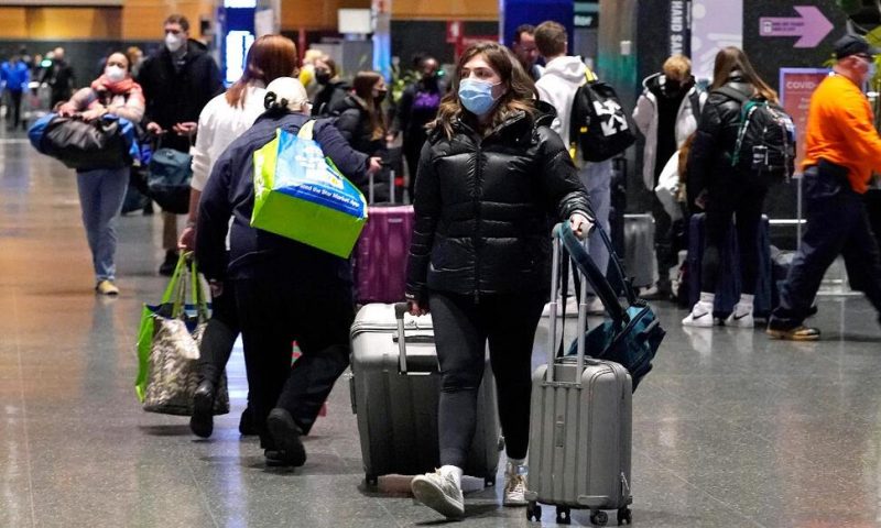 Flight Cancellations Snarl Holiday Plans for Thousands