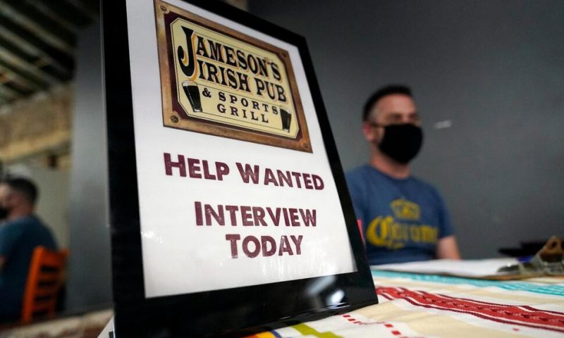 US Jobless Claims Unchanged at 205,000