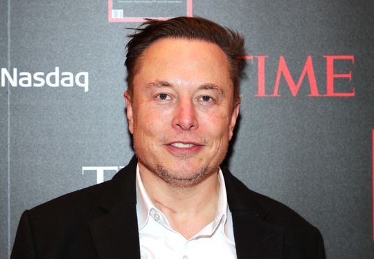 Elon Musk says he’s ‘sold enough’ Tesla stock to satisfy his 10% goal