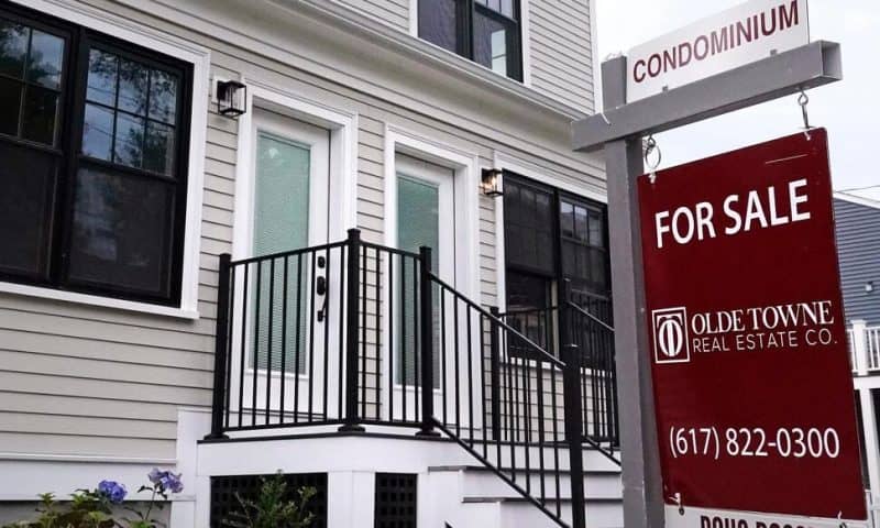 US Average Long-Term Mortgage Rates Rise; 30-Year at 3.22%