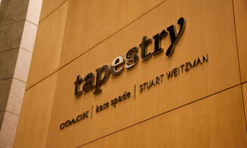 Tapestry Inc. stock remains steady Thursday, underperforms market