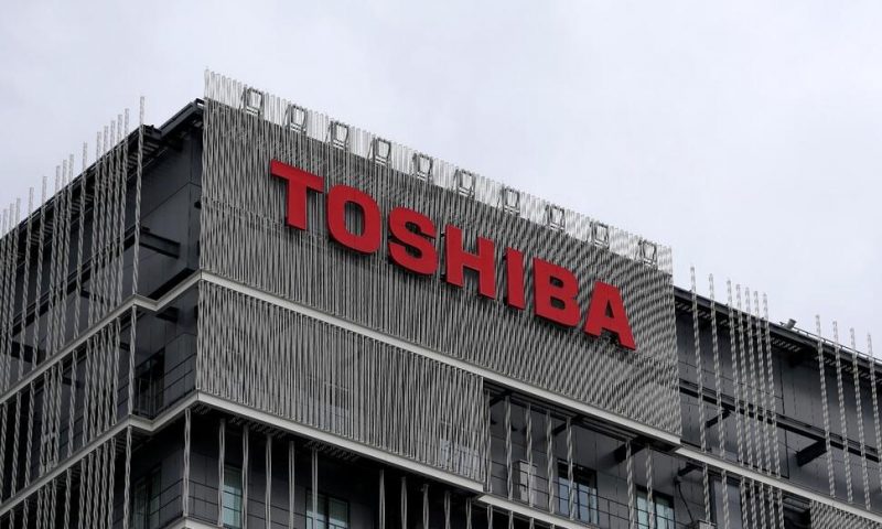 Japan’s Toshiba Shareholders Vote Down Restructuring Plan