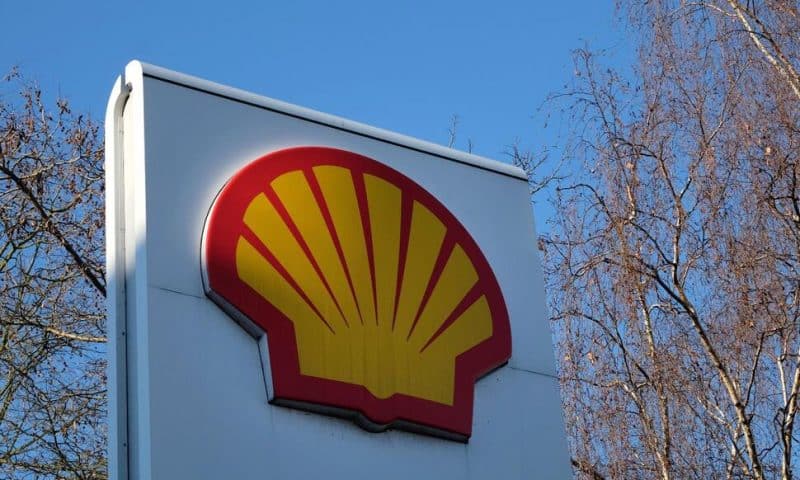 Shell to Pull Out of Energy Investments in Russia Over War