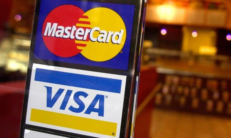 Mastercard, Visa Suspend Operations in Russia After Invasion