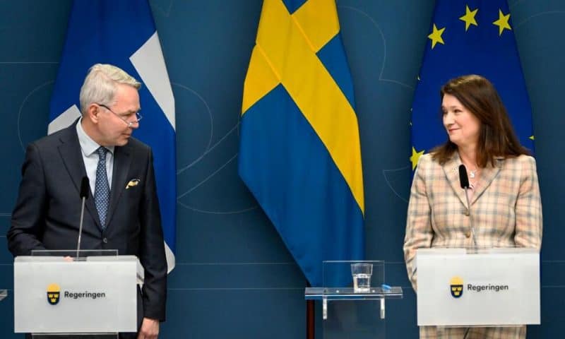 Neutral Finland, Sweden Warm to Idea of NATO Membership