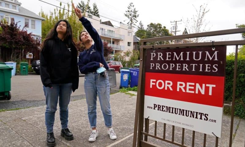 Housing Shortage, Soaring Rents Squeeze US College Students