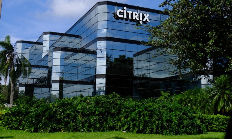 Citrix Systems Inc. stock outperforms competitors despite losses on the day