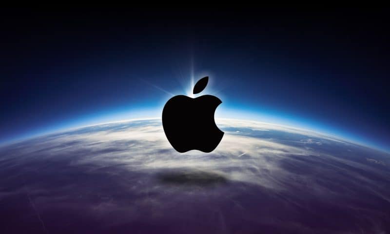 Apple (NASDAQ:AAPL) Price Target Cut to $200.00