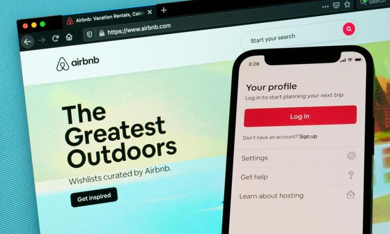 Airbnb Posts Much Smaller Q1 Loss, Revenue Doubles From 2021