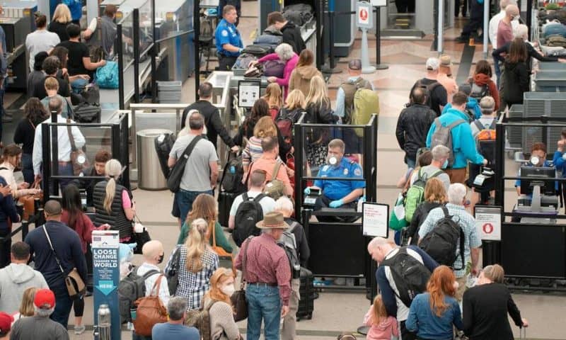 Air Travelers Face Cancellations Over Memorial Day Weekend