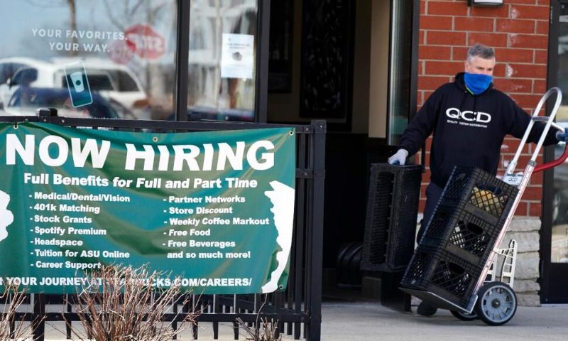More Americans Apply for Jobless Benefits Last Week