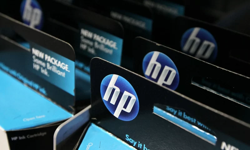 HP Inc. (NYSE:HPQ) Given Average Rating of “Hold” by Analysts