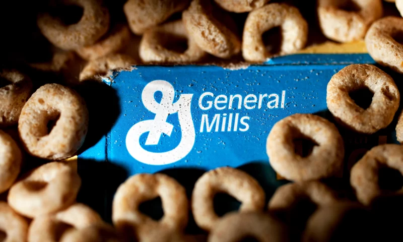 General Mills beats quarterly expectations and raises dividend