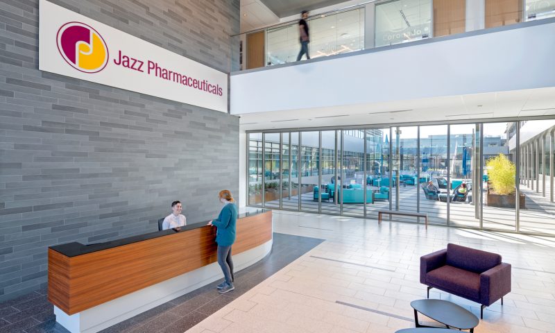 Jazz Pharmaceuticals plc (NASDAQ:JAZZ) SVP Samantha Pearce Sells 8,508 Shares