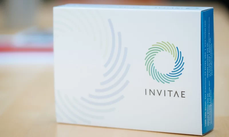 Invitae (NYSE:NVTA) Downgraded by SVB Leerink