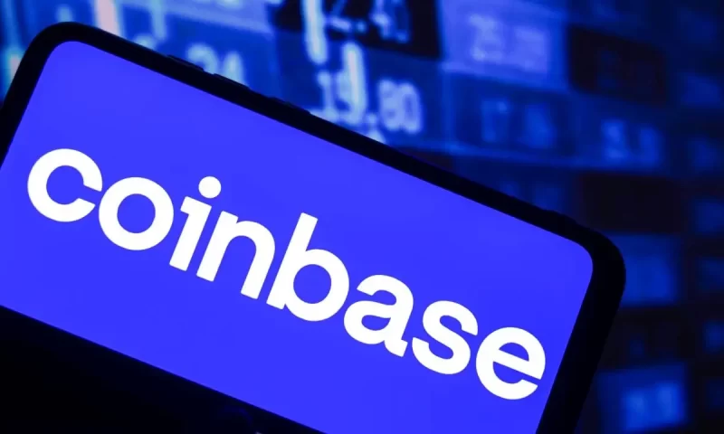 Coinbase stock price target cut at Mizuho, citing ‘market share bleed’