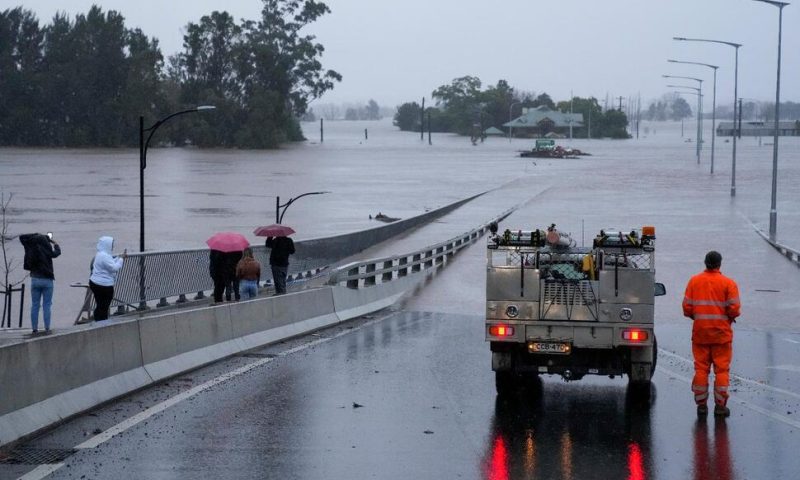 Sydney Floods Impact 45,000 Around Australia’s Largest City