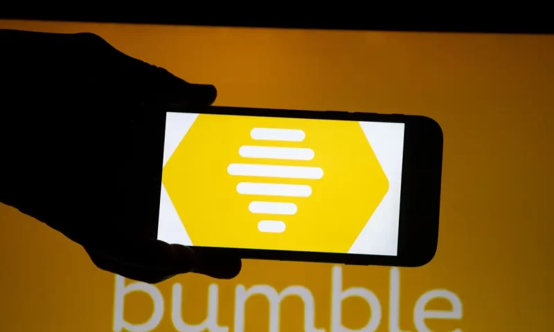 Bumble earnings forecast comes up light, stock tumbles