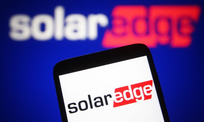 SolarEdge Technologies (NASDAQ:SEDG) PT Raised to $400.00 at Oppenheimer