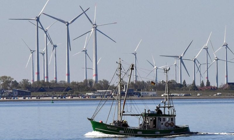 Danes, Germans Back Baltic Wind Hub to Offset Russian Gas