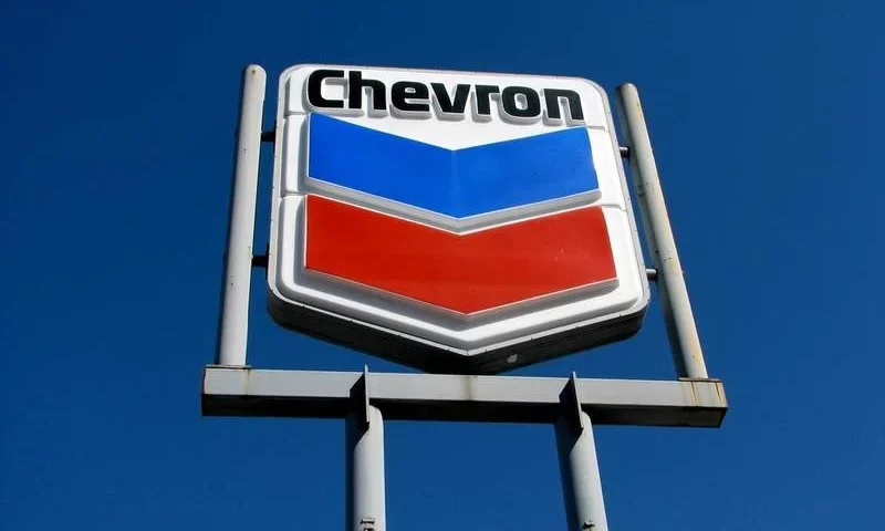 Morgan Stanley Boosts Chevron (NYSE:CVX) Price Target to $193.00