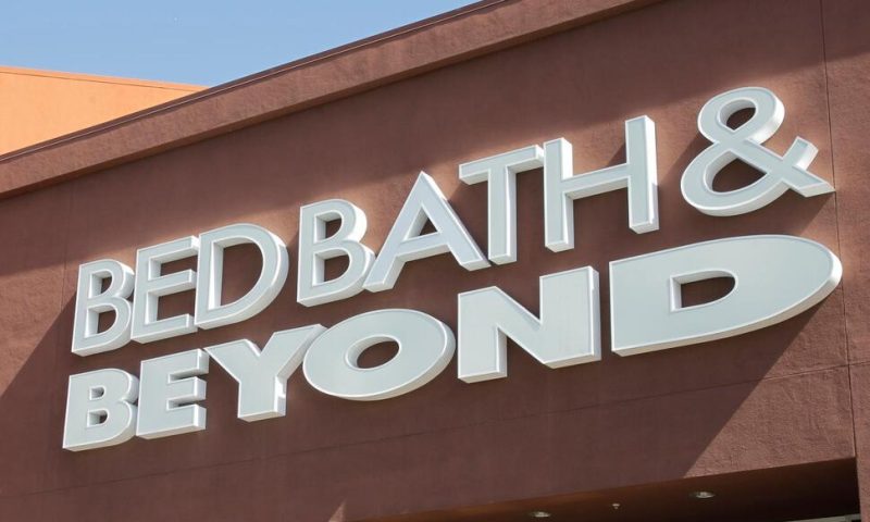 Bed Bath & Beyond Names Interim CFO, but Struggles Remain