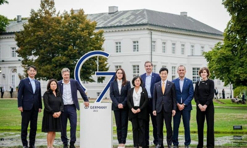 G7 Nations to Take Tougher Line on Trade With China