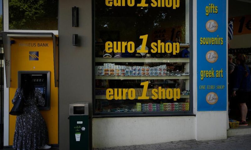 Inflation Hits Record 10% in 19 EU Countries Using Euro