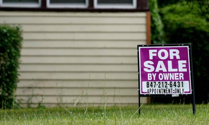 Average Long-Term US Mortgage Rates Inch Down This Week