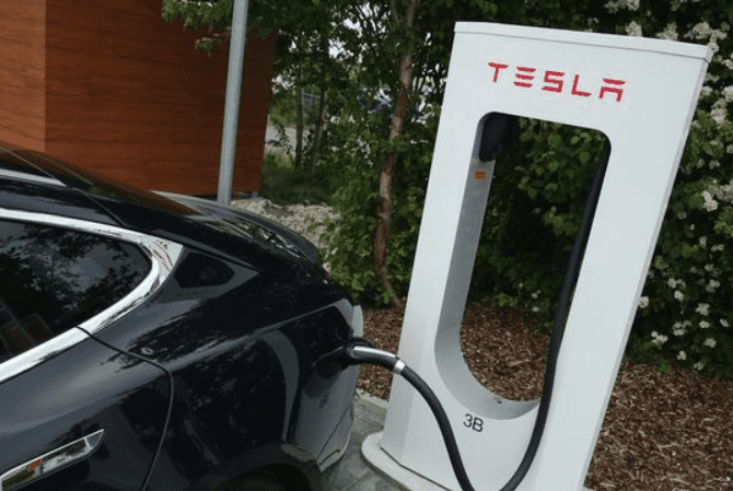Tesla stock extends bounce, as Morgan Stanley sees ‘attractive entry point’