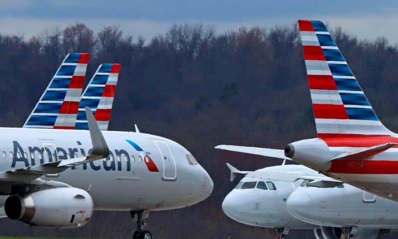 American Airlines Boosts Outlook After Busy Holiday Season
