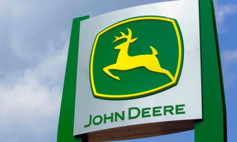 John Deere, Farm Group Reach Deal on Fixing Equipment