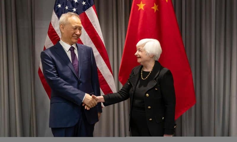 US, Chinese Officials Discuss Climate, Economy, Relationship