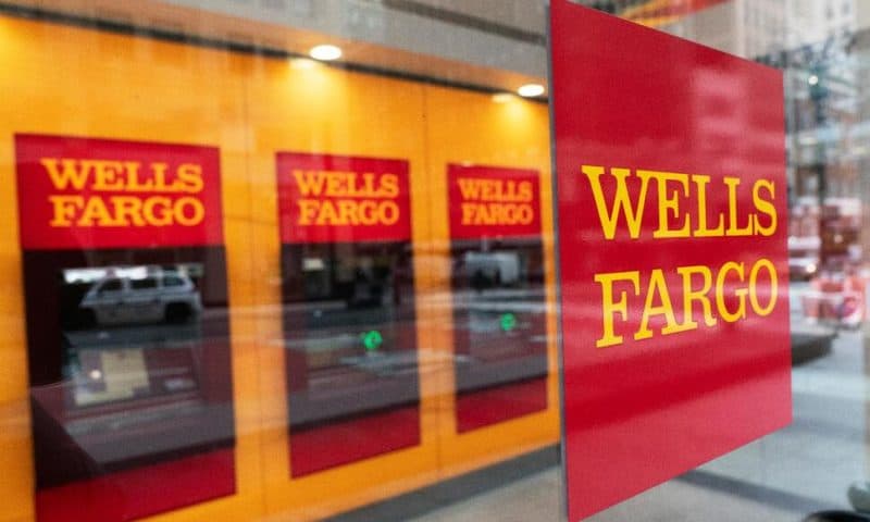 Wells Fargo 4Q Profit Falls by Half but Tops Expectations