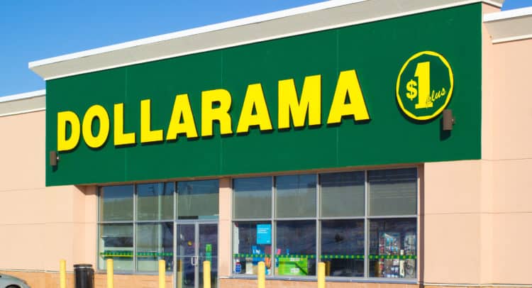 Dollarama Inc. stock rises Monday, outperforms market