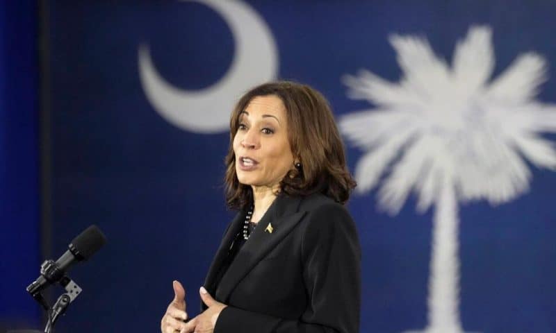 Harris Promotes Broadband in South Carolina as 2024 Looms