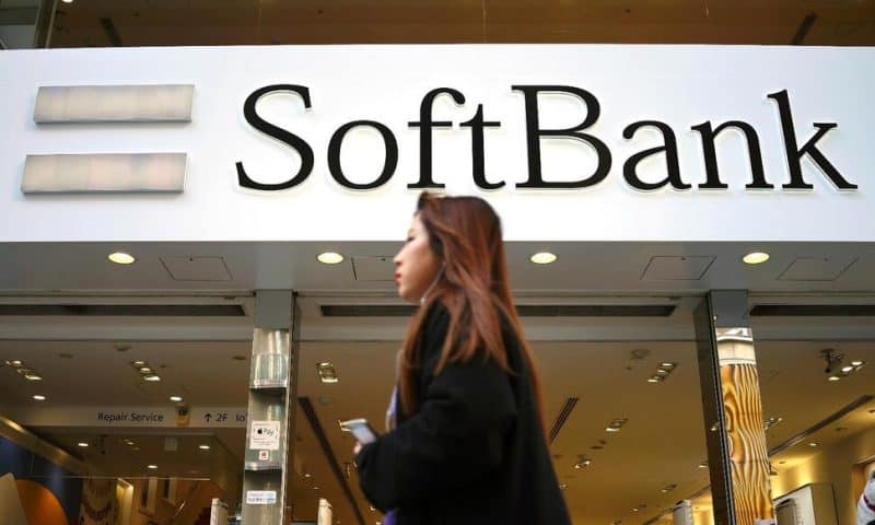 Japan’s SoftBank Logs $5.9B Loss as Tech Investments Tumble