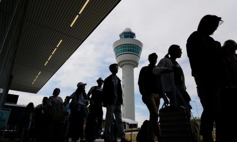 Schiphol Airport Slumps to Net Loss in 2022 Marked by Chaos