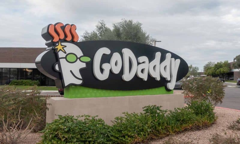 GoDaddy (NYSE:GDDY) Rating Lowered to Neutral at Piper Sandler