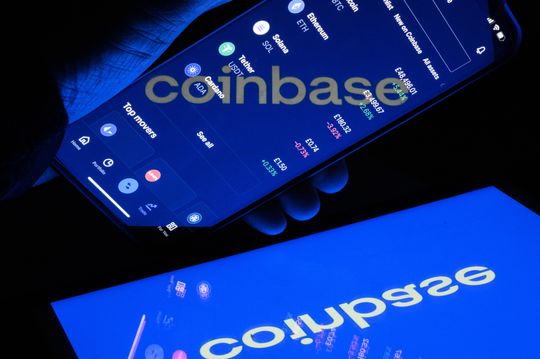 Coinbase stock sinks 16% after crypto exchange discloses SEC warning