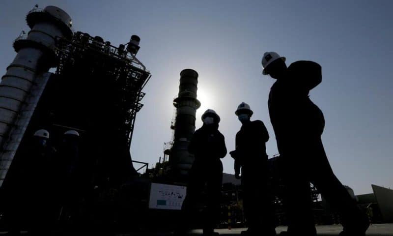 Saudis, Other Oil Giants Announce Surprise Production Cuts