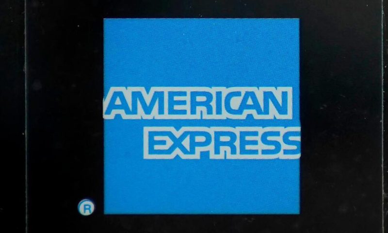 AmEx Profits Fall as Higher Spending Offset by Loan Losses