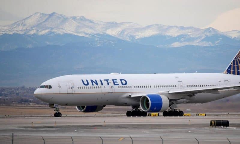 United Airlines Loses $194 Million but Sees 2Q Turnaround