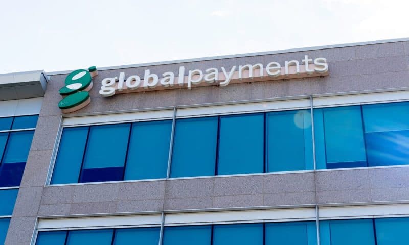 Global Payments Inc. stock rises Monday, still underperforms market