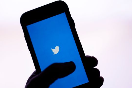 Twitter revokes blue check mark from main New York Times account
